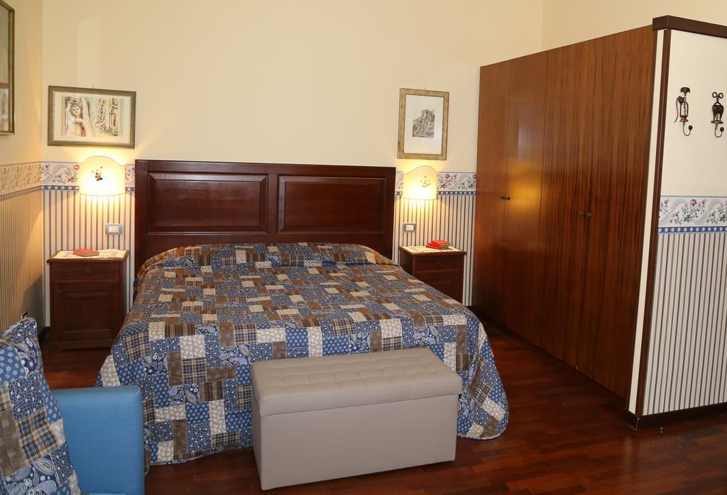B&B La Vetreria Almaru CTA Rum bild